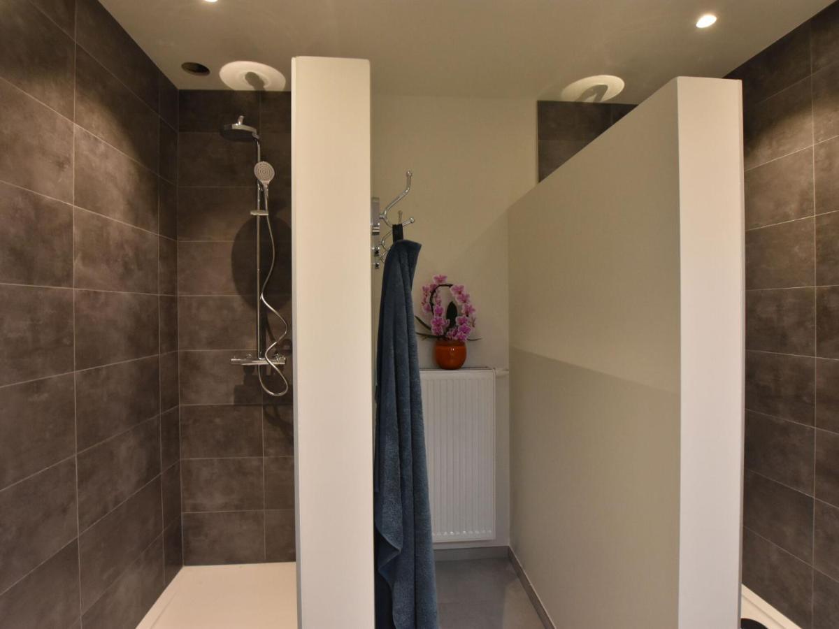 Tasteful Holiday Home In Sijsele Brugge With Garden Veldhoek Exteriör bild